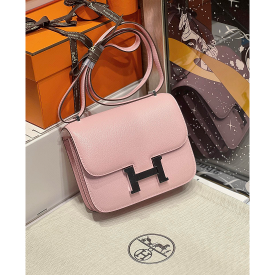 Hermès Constance Mini 18 Rose Sakura Chevre Shoulder Bag