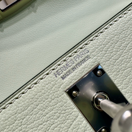 Hermès Kelly Sellier 20 Vert Fizz Chevre Palladium Hardware
