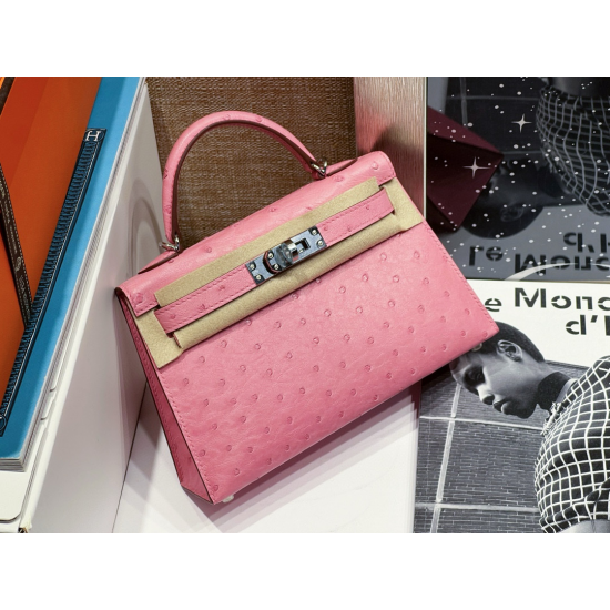 Hermès Mini Kelly II Bubblegum Ostrich Handbags